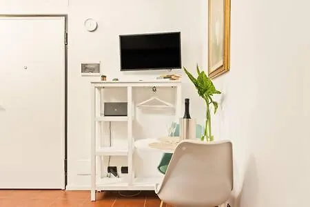 Apartment Ripa 43 *